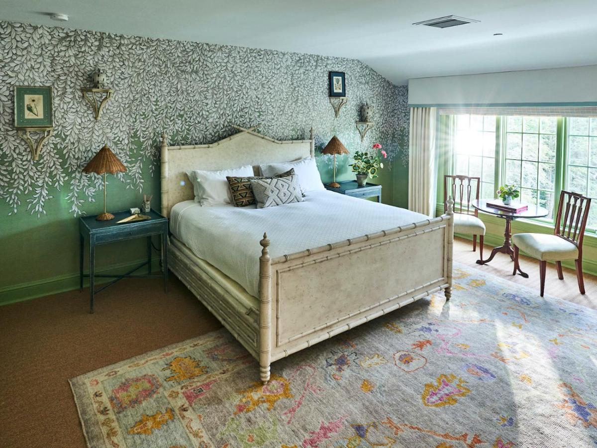 The Mayflower Inn & Spa, Auberge Resorts Collection Washington ภายนอก รูปภาพ