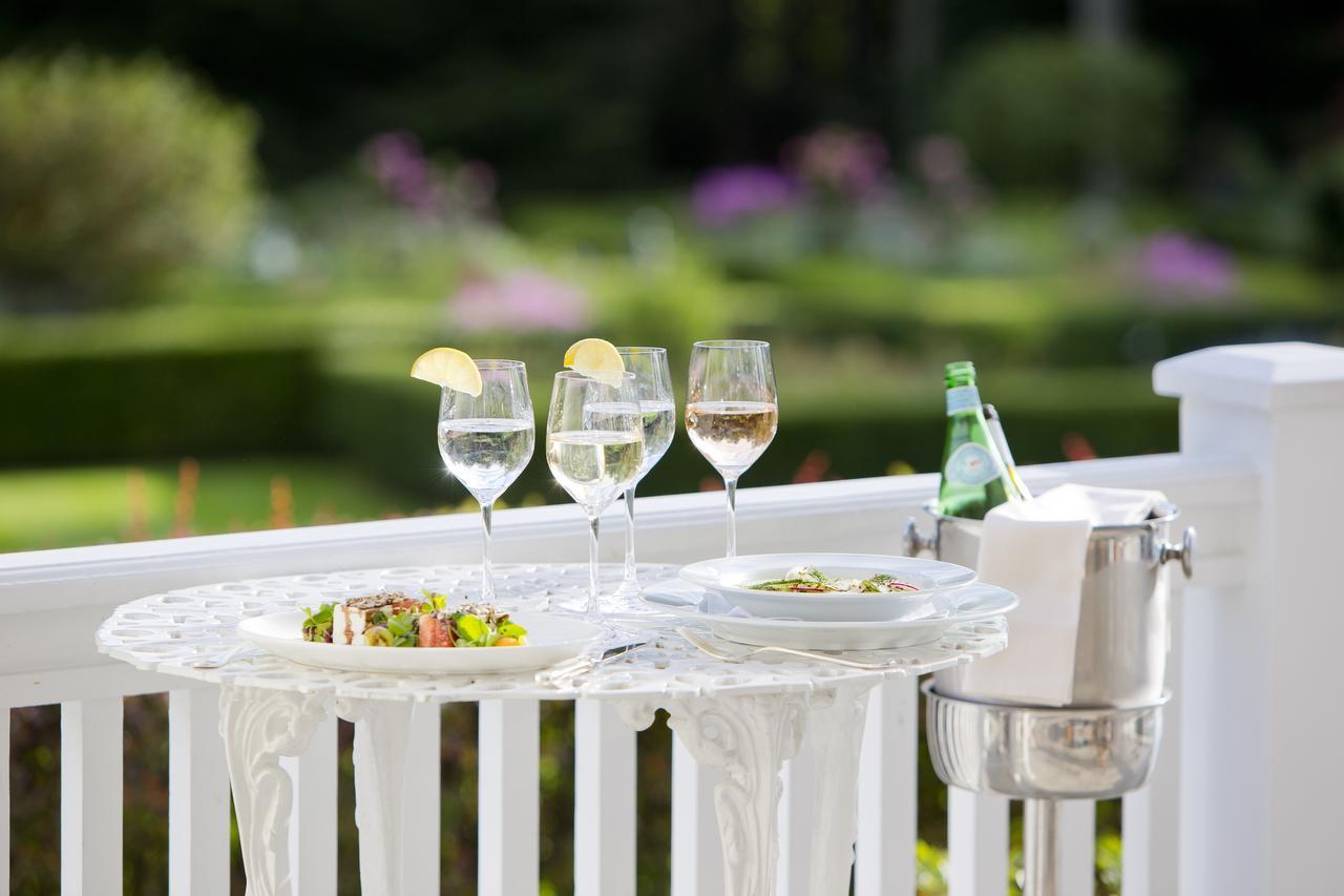 The Mayflower Inn & Spa, Auberge Resorts Collection Washington ภายนอก รูปภาพ