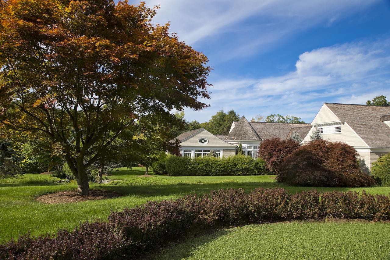 The Mayflower Inn & Spa, Auberge Resorts Collection Washington ภายนอก รูปภาพ